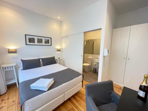 Habitación Doble con Terraza del hotel Mystay Porto Centro. Foto 7
