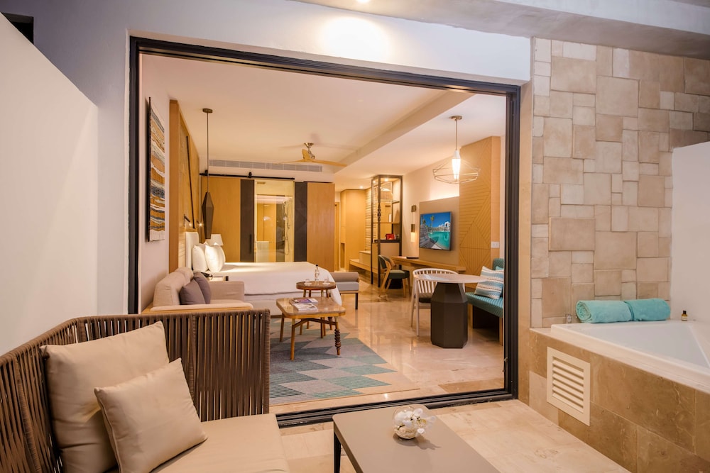Junior Suite Pure Wellness con vistas parciales al mar del hotel Haven Riviera Cancun - All Inclusive - Adults Only. Foto 2