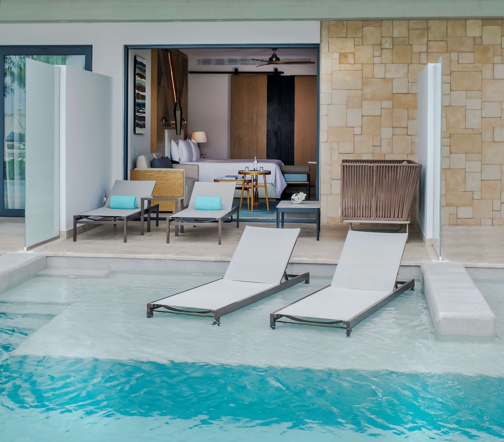 Suite junior, 1 cama de matrimonio grande, vistas al jardín (Swim out) del hotel Haven Riviera Cancun - All Inclusive - Adults Only. Foto 2