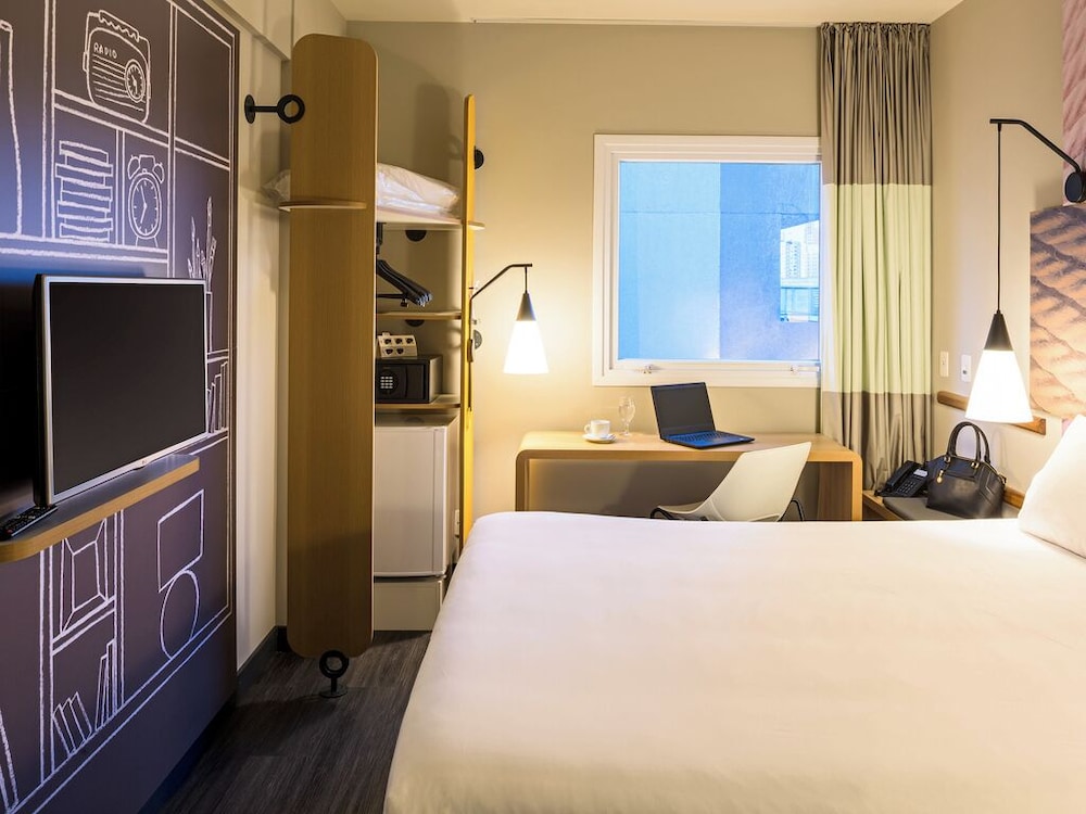 Habitacion Standard con 1 cama doble del hotel Ibis Sao Paulo Tatuape. Foto 7