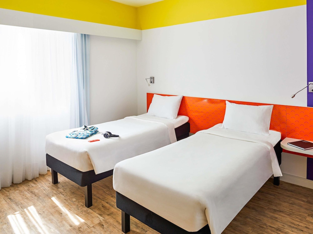 Apartamento Standard con dos camas individuales del hotel Ibis Styles Balneário Camboriú. Foto 4