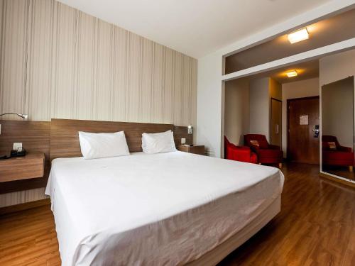 Superior Apartment with One King Bed del hotel Ibis Styles Campinas Alphaville. Foto 3