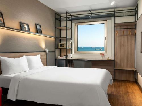 Habitación Doble Superior con vistas al mar del hotel Ibis Istanbul Zeytinburnu