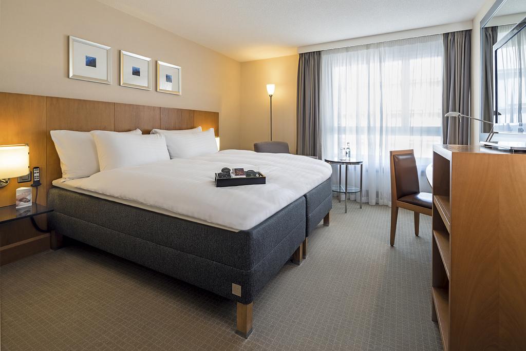 Sleep Room del hotel Mövenpick Lausanne