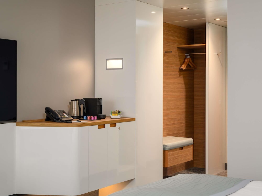 Superior Queen del hotel Mövenpick Lausanne. Foto 6