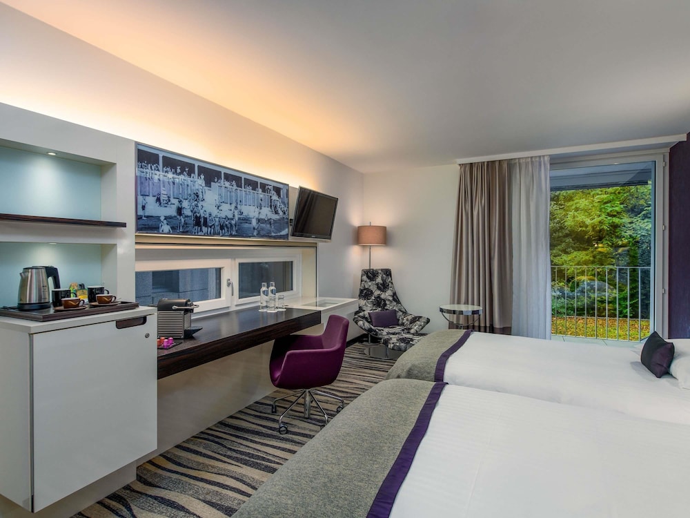 Premium Twin del hotel Mövenpick Lausanne. Foto 3