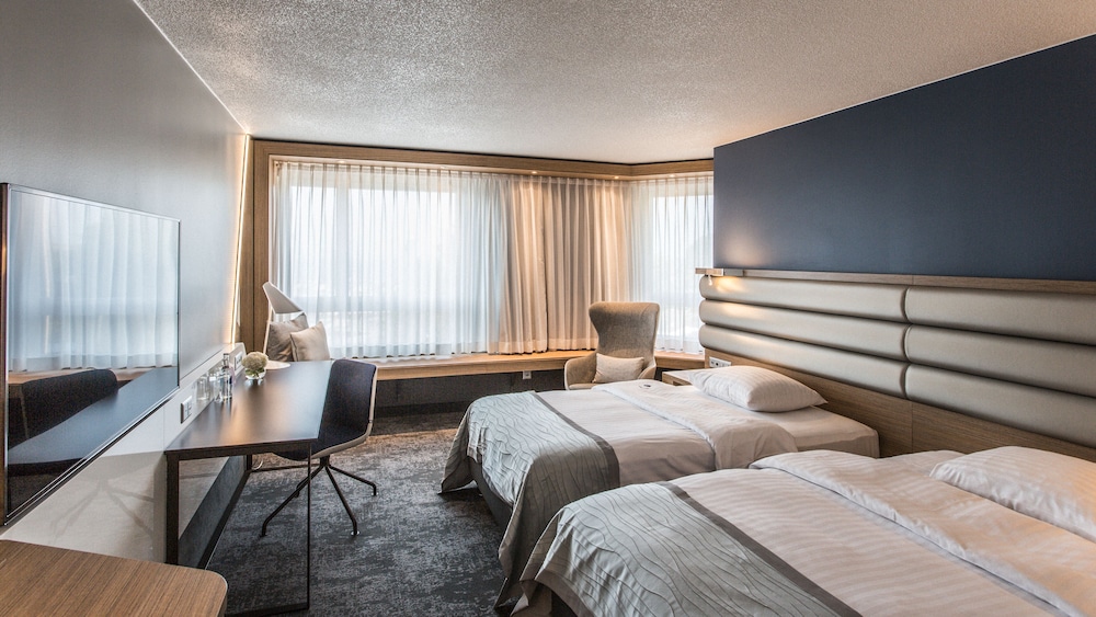 Premium Twin del hotel Mövenpick Lausanne. Foto 9