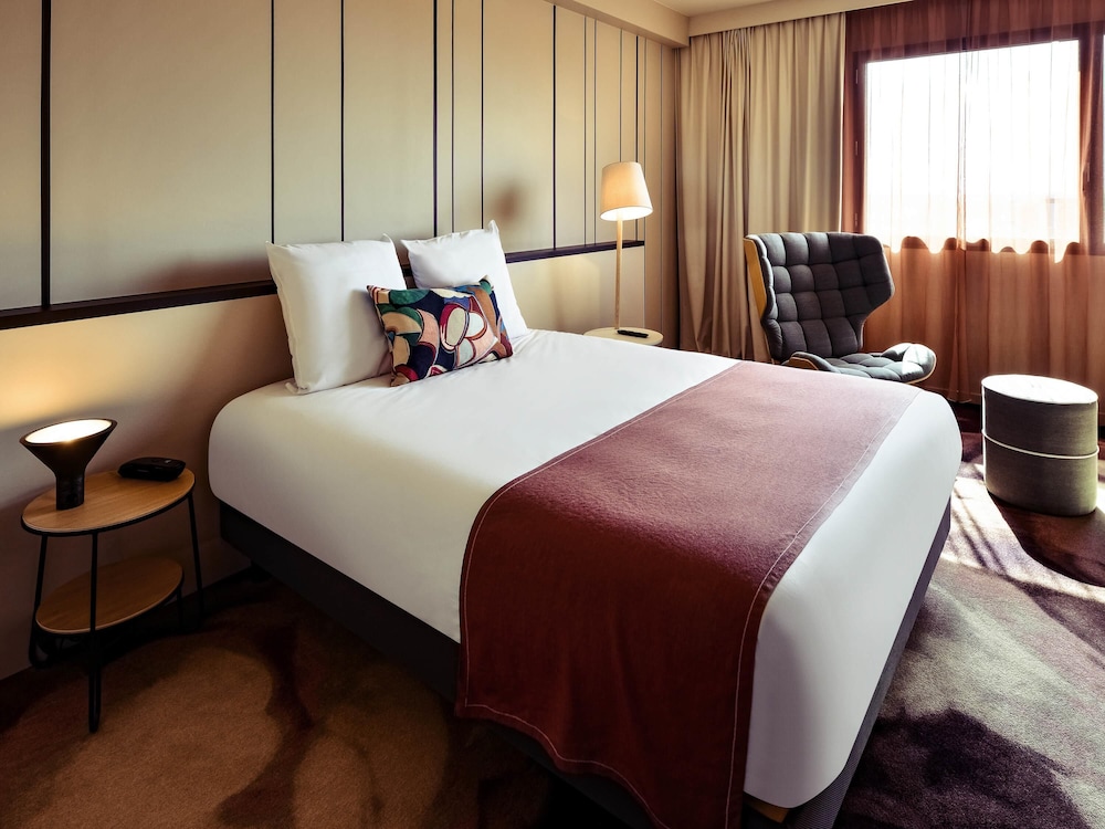 Habitacion Standard con 1 cama doble del hotel Mercure Lyon Genas Eurexpo. Foto 3
