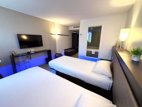 Habitación Doble Estándar - 2 camas del hotel Ibis Styles Lorient Caudan. Foto 3