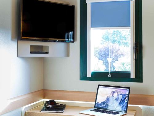 Habitación Doble - 2 camas del hotel Ibis Budget Albi Terssac. Foto 1