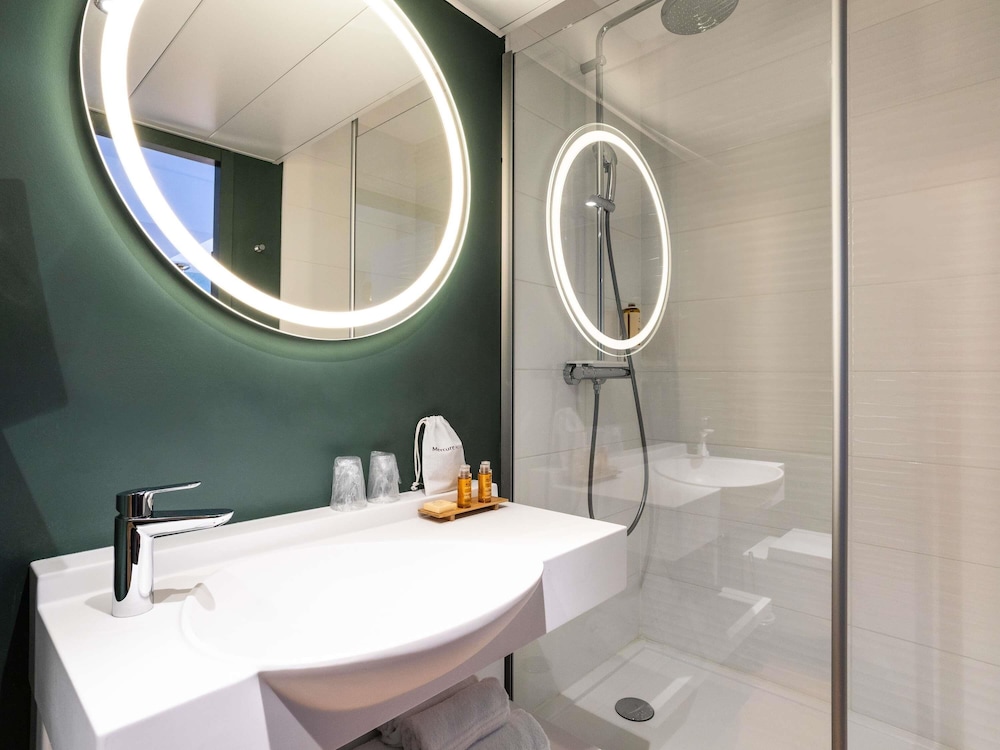 Habitación Clásica - dos camas individuales del hotel Mercure Saint Omer Centre Gare. Foto 3
