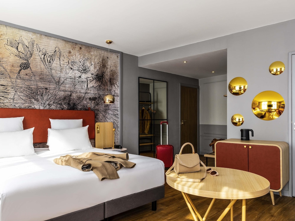 Suite Junior del hotel Mercure Saint Omer Centre Gare. Foto 4