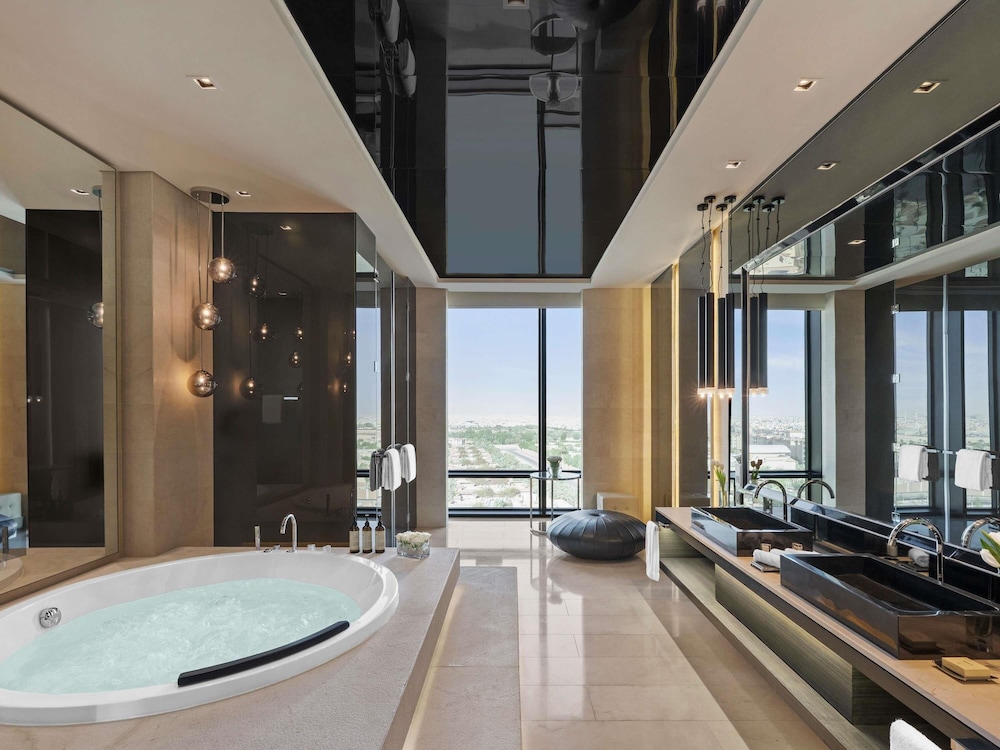 Suite Royal, 3 habitaciones, no fumadores del hotel Fairmont Riyadh