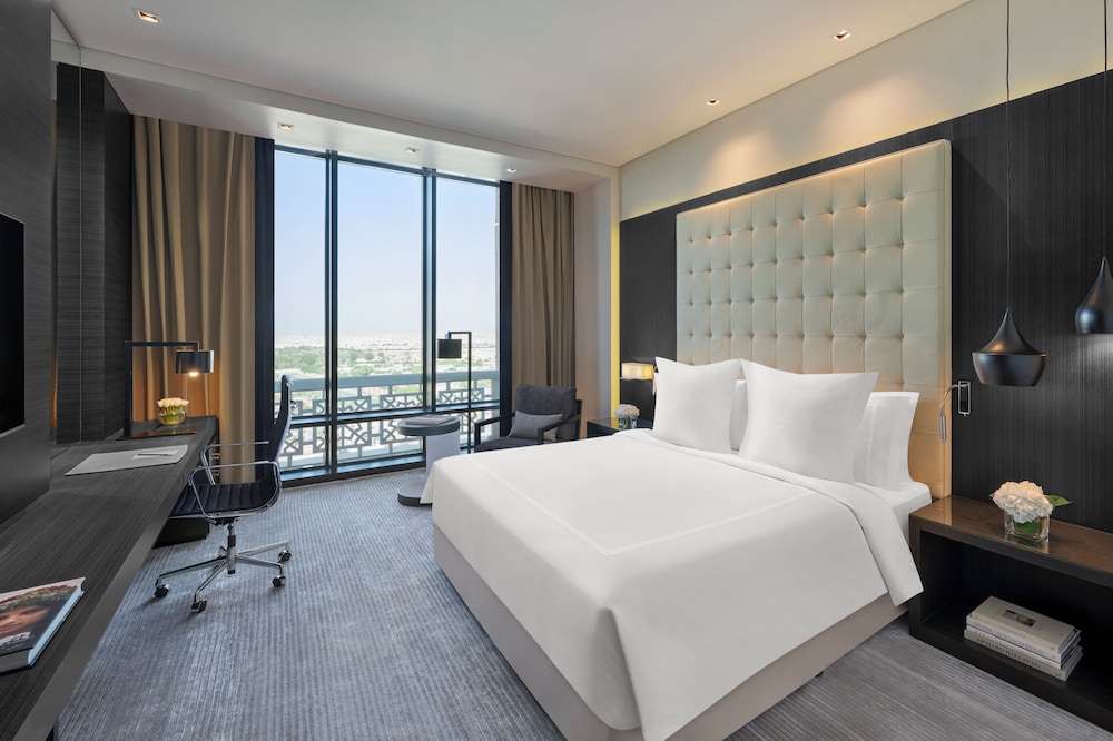 Suite Royal, 3 habitaciones, no fumadores del hotel Fairmont Riyadh. Foto 1