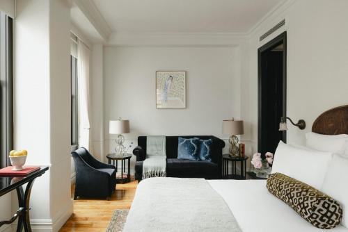 Large Room (Mobility/Hearing Accessible) del hotel THE NED NOMAD. Foto 1