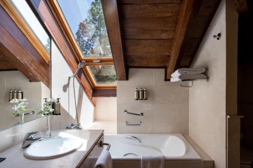 Habitación Doble Estándar del hotel Parador De Cruz De Tejeda. Foto 3