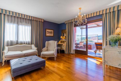 Suite con Jacuzzi privado del hotel Blancafort Spa Termal. Foto 1