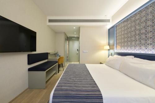 Habitación Doble - 1 o 2 camas del hotel Catalonia Porto. Foto 1