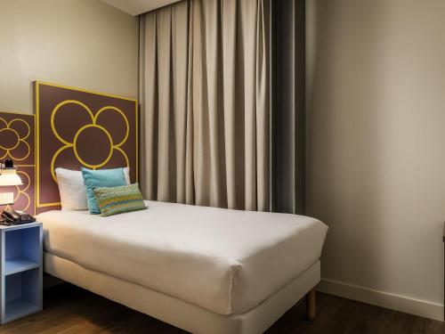 Habitación Individual del hotel Ibis Styles Barcelona Centre. Foto 3