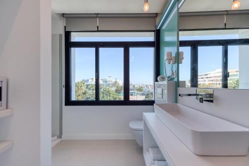 Habitación Doble con vistas al jardín del hotel Hd Acuario Lifestyle. Foto 4