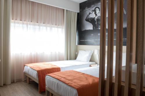 Habitación Doble Estándar - 2 camas del hotel Porto Coliseum. Foto 5