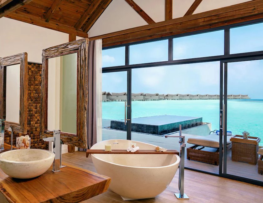 Villa Acceso Piscina Con Vistas Water piscina 1 Cama doble del hotel Kuredhivaru Resort and Spa Maldives. Foto 11