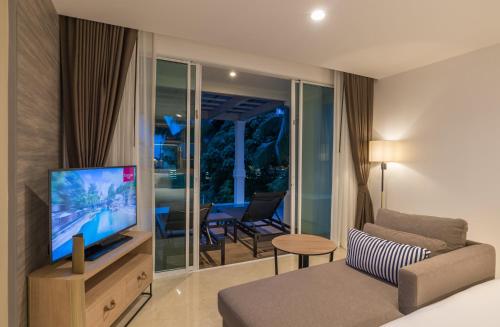 Alojamiento Premium Deluxe Esquinero con piscina - 2 camas dobles del hotel Centara Ao Nang Beach Resort and Spa Krabi. Foto 3