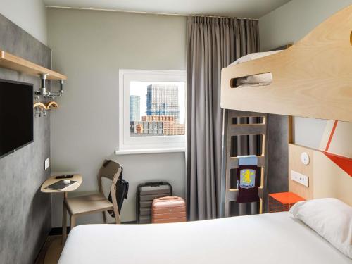 Habitación Triple del hotel Ibis Budget Birmingham Centre. Foto 10