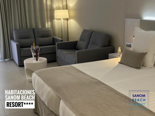 Suite Junior del hotel Sanom Beach Resort - Adults Only. Foto 11