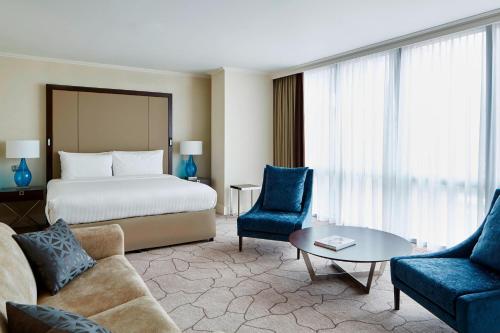 Suite Estudio con acceso al salón ejecutivo del hotel London Marriott Canary Wharf. Foto 1