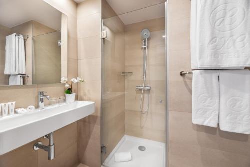 Habitación Doble Superior del hotel Exe Saldanha. Foto 5