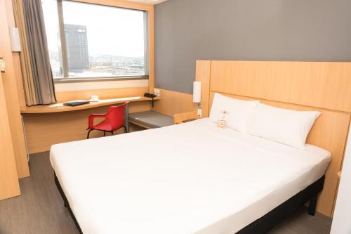 Habitación Doble Estándar del hotel Ibis Rio Porto Atlantico. Foto 7