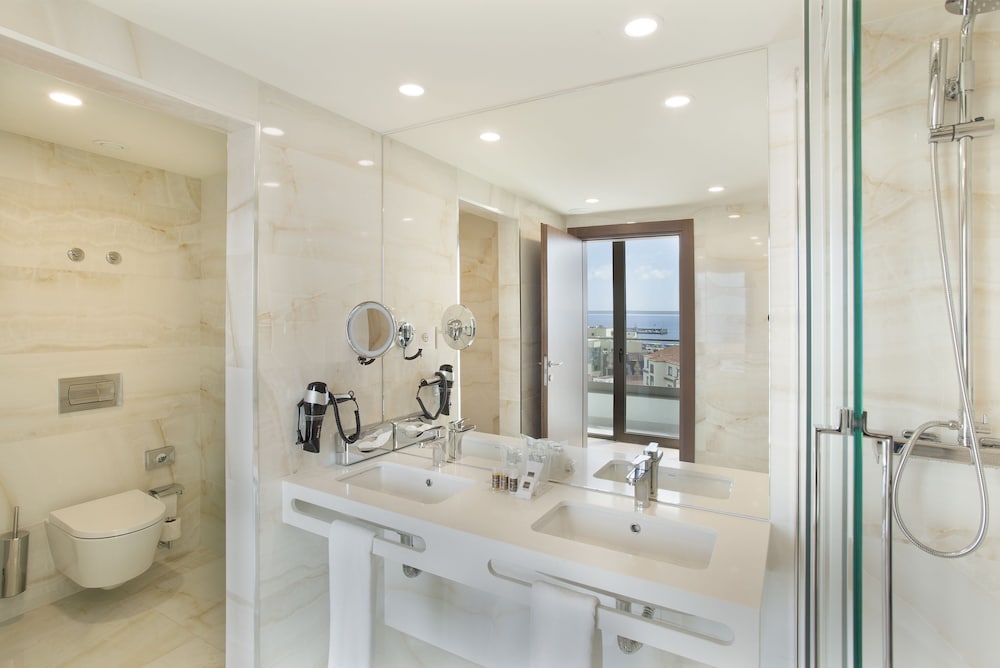 Suite del hotel Turim Santa Maria. Foto 1