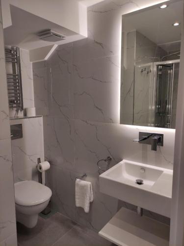 Estudio Familiar con 2 dormitorios independientes del hotel NOX HOTELS - Kensington. Foto 6