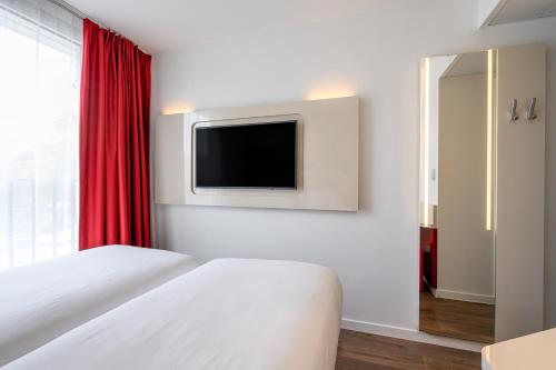 Habitación Doble - 2 camas del hotel B and B Brussels Centre Gare du Midi. Foto 4