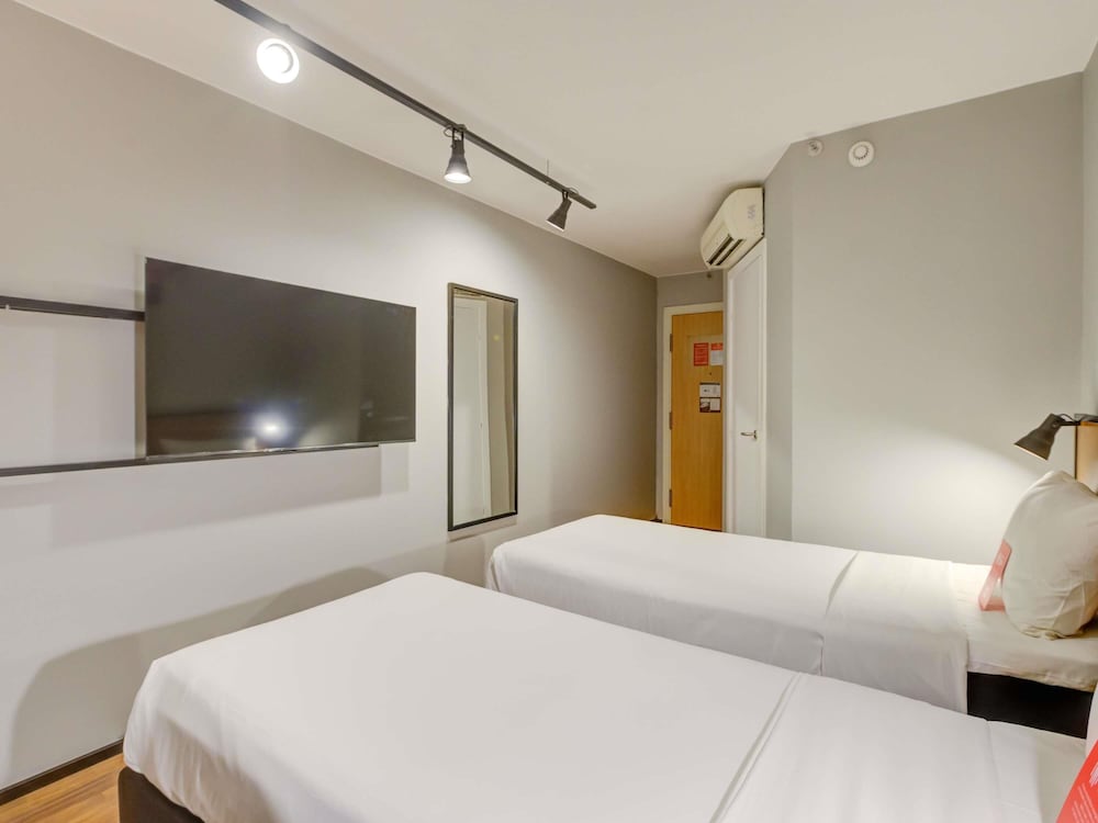 Apartamento Standard con 2 camas individuales del hotel Ibis Copacabana Posto 2. Foto 11