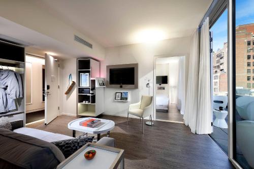 Suite The Townhouse con terraza del hotel Innside New York NoMad. Foto 6