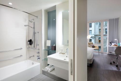 Habitación Innside - Adaptada para personas con movilidad reducida del hotel Innside New York NoMad. Foto 4