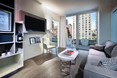 Suite The Townhouse con terraza del hotel Innside New York NoMad. Foto 11