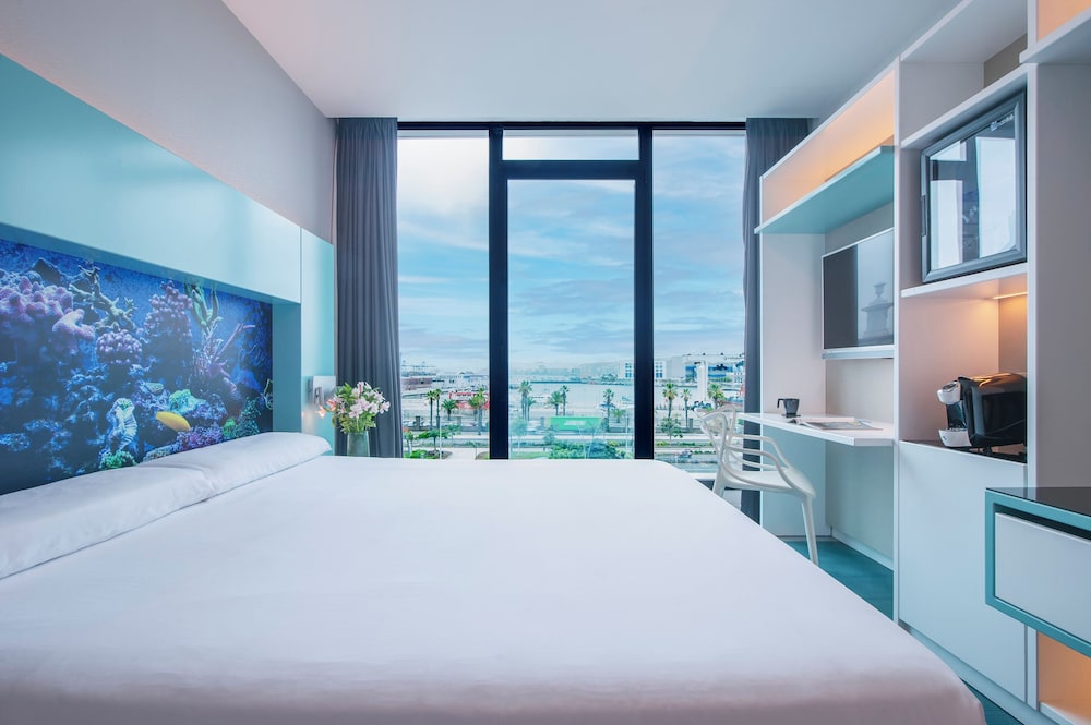 Habitación doble, vistas al mar del hotel Puerto de la Luz by Pierre & Vacances. Foto 3