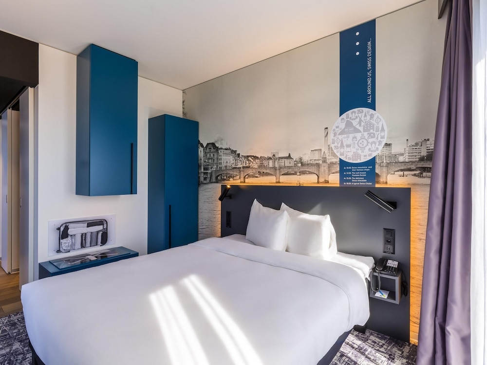Habitación estándar con 1 cama queen - size (160 x 200 cm) del hotel Ibis Styles Basel City. Foto 7
