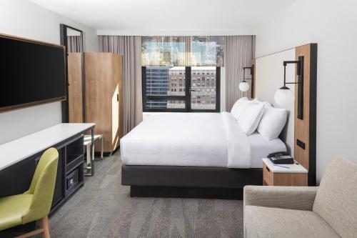 Habitación Executive King con vista a la ciudad del hotel Fairfield Inn and Suites New York Manhattan/Times Square South