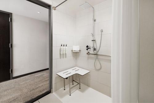 Habitación Queen con dos camas Queen - No fumador - Accesible del hotel Fairfield Inn and Suites New York Manhattan/Times Square South. Foto 2