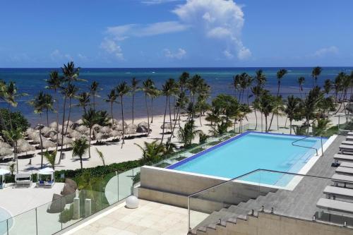 Suite Premium con jacuzzi exterior del hotel Serenade Punta Cana Beach & Spa Resort. Foto 1