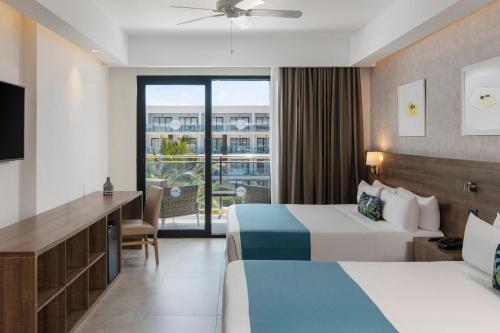 Luxury Tropical Garden View del hotel Serenade Punta Cana Beach & Spa Resort. Foto 4