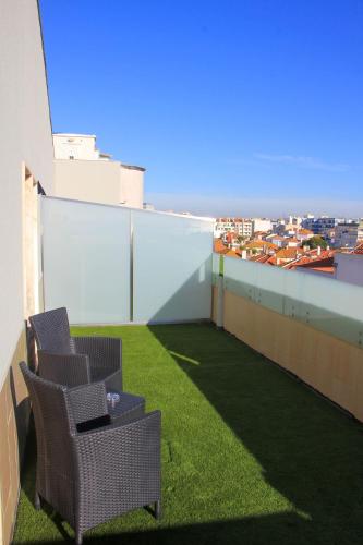 Habitación Doble con Terraza del hotel Cristal Setubal. Foto 2