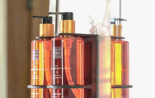 Habitación Doble con vistas a la ciudad - 1 o 2 camas del hotel H10 Casa De La Plata. Foto 6