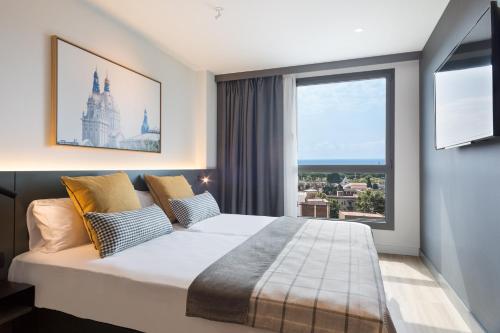 Habitación Doble Superior con vistas del hotel Acta Voraport. Foto 1