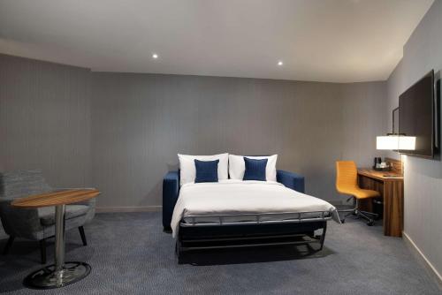 Suite Junior del hotel Hilton Garden Inn London Heathrow Terminal 2 and 3