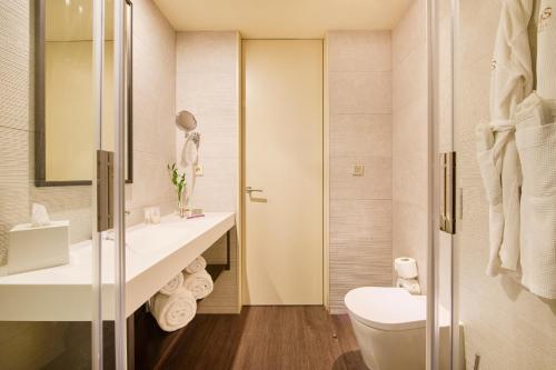 Habitación Doble Premium del hotel Moon and Sun Porto. Foto 2